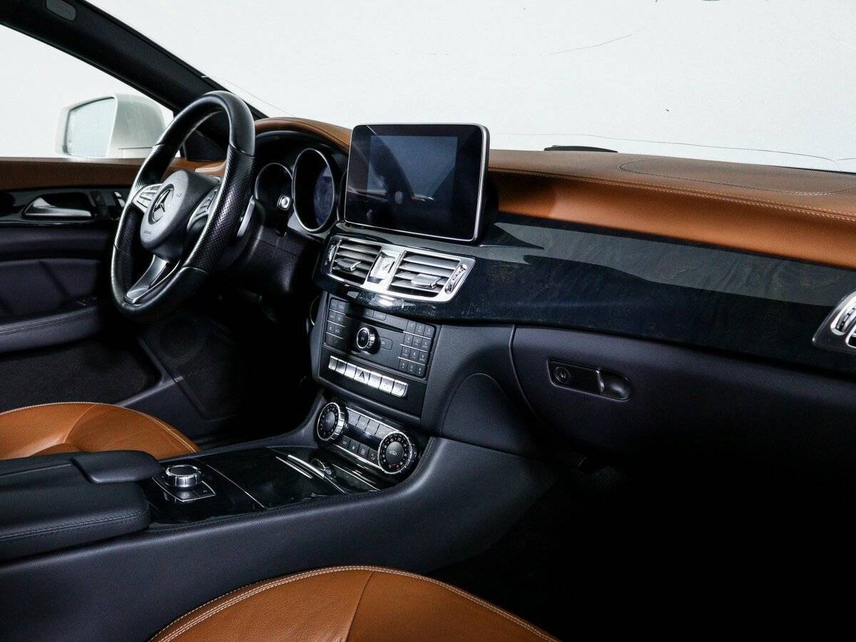 Купить Mercedes-Benz CLS с пробегом. Фото: #8
