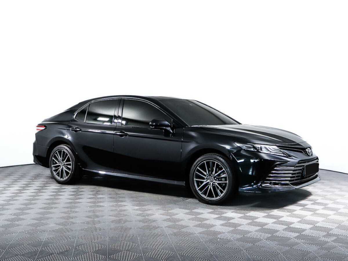 Купить Toyota Camry с пробегом. Фото: #2