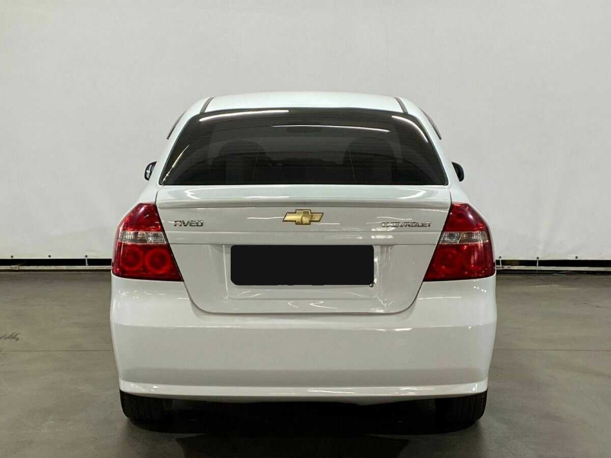 Купить Chevrolet Aveo с пробегом. Фото: #5