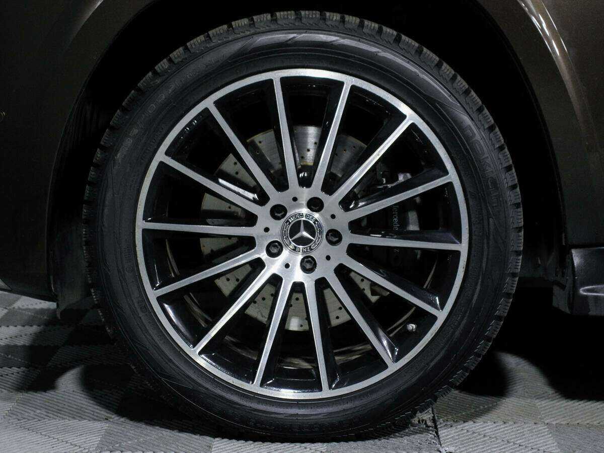 Купить Mercedes-Benz GLS с пробегом. Фото: #22