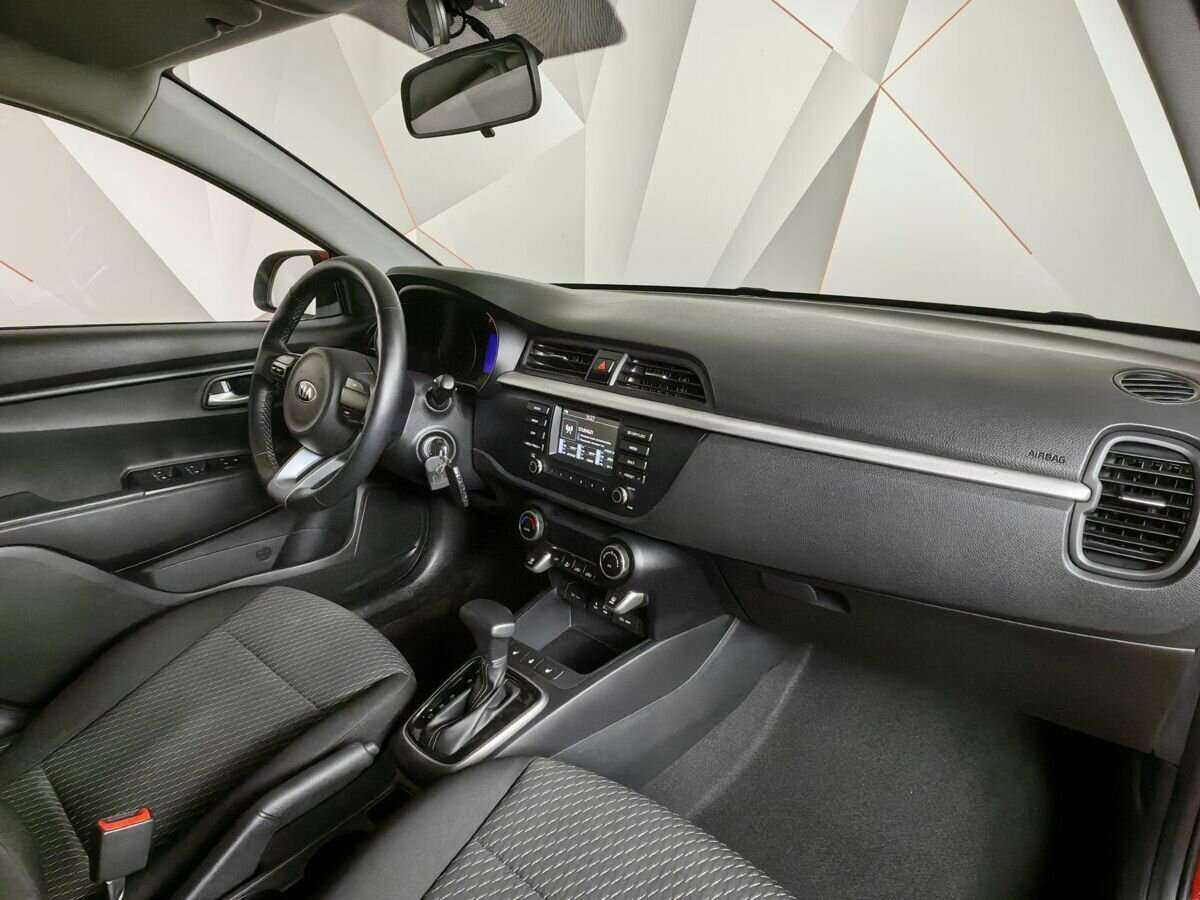 Купить Kia Rio с пробегом. Фото: #3