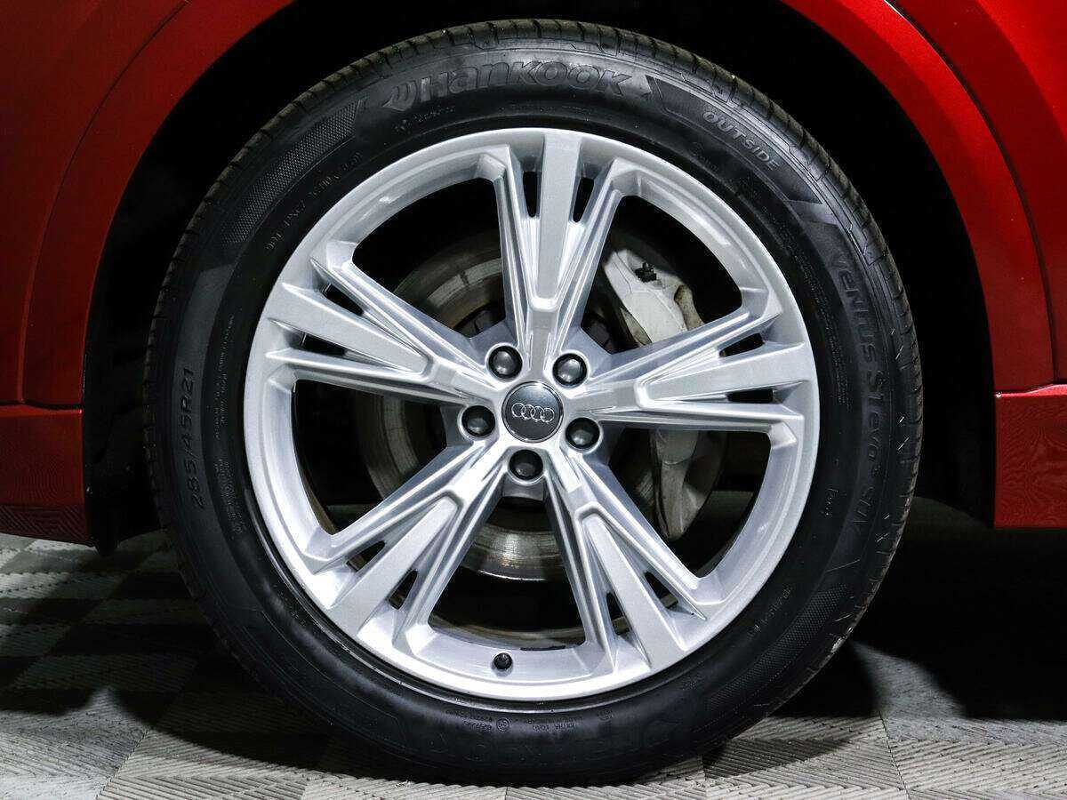 Купить Audi Q8 с пробегом. Фото: #15