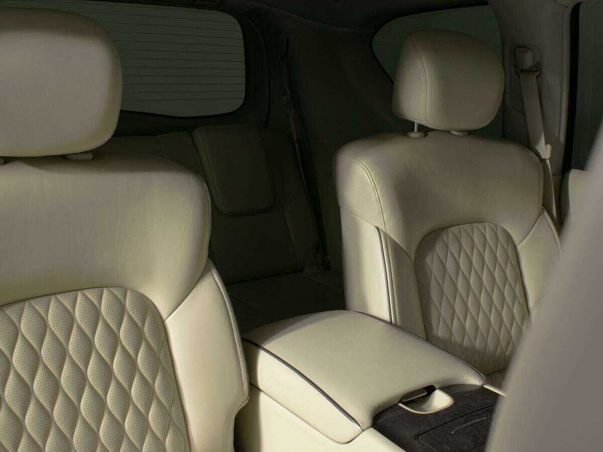 Купить Infiniti QX80 с пробегом. Фото: #16