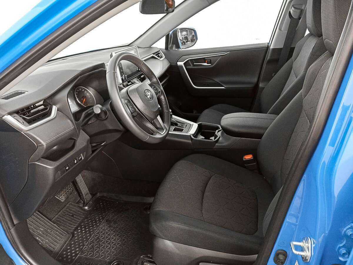 Купить Toyota RAV4 с пробегом. Фото: #13