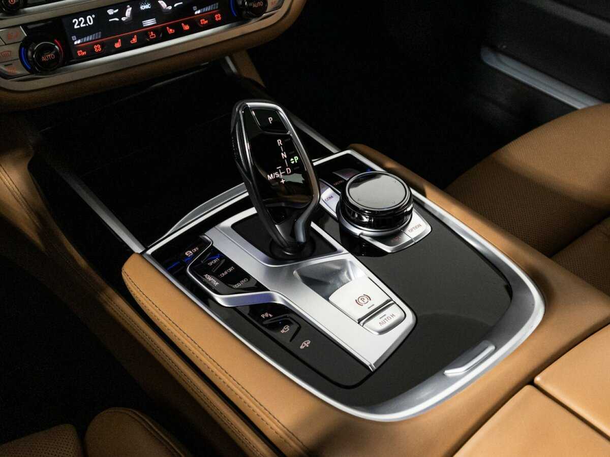 Купить BMW 7 серии с пробегом. Фото: #17