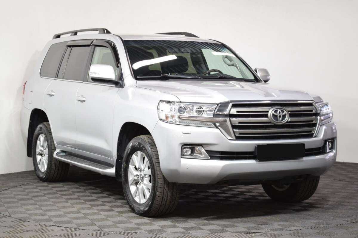 Купить Toyota Land Cruiser с пробегом. Фото: #2