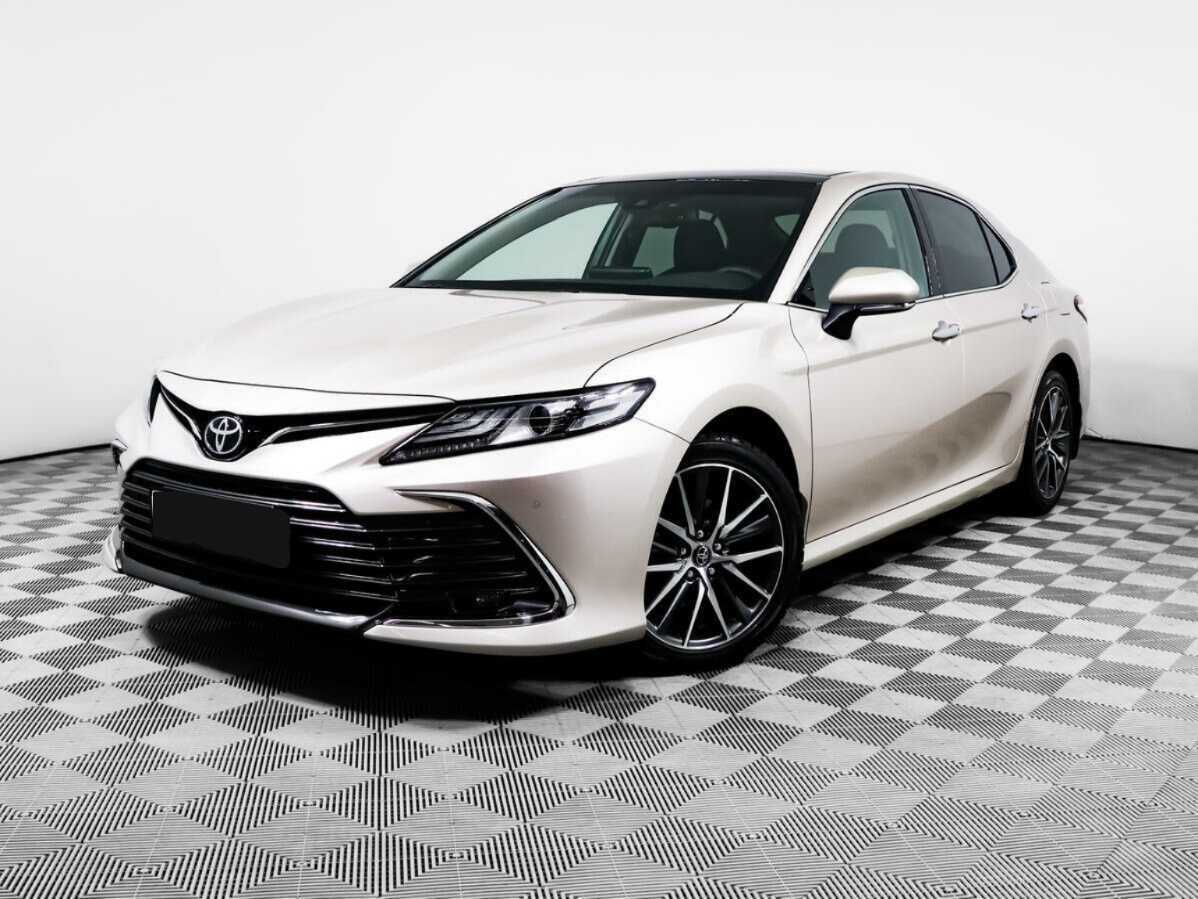Купить Toyota Camry с пробегом. Фото: #0