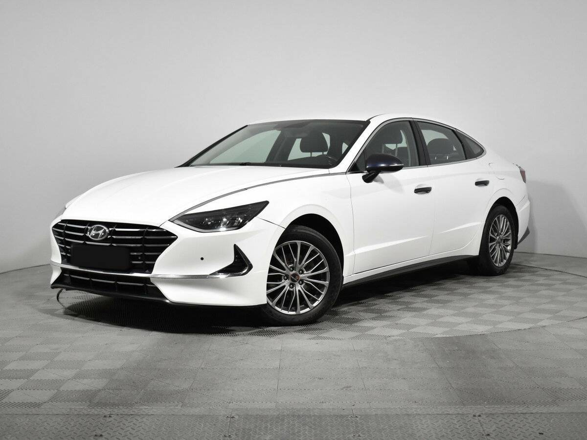 Купить Hyundai Sonata с пробегом. Посмотреть фото