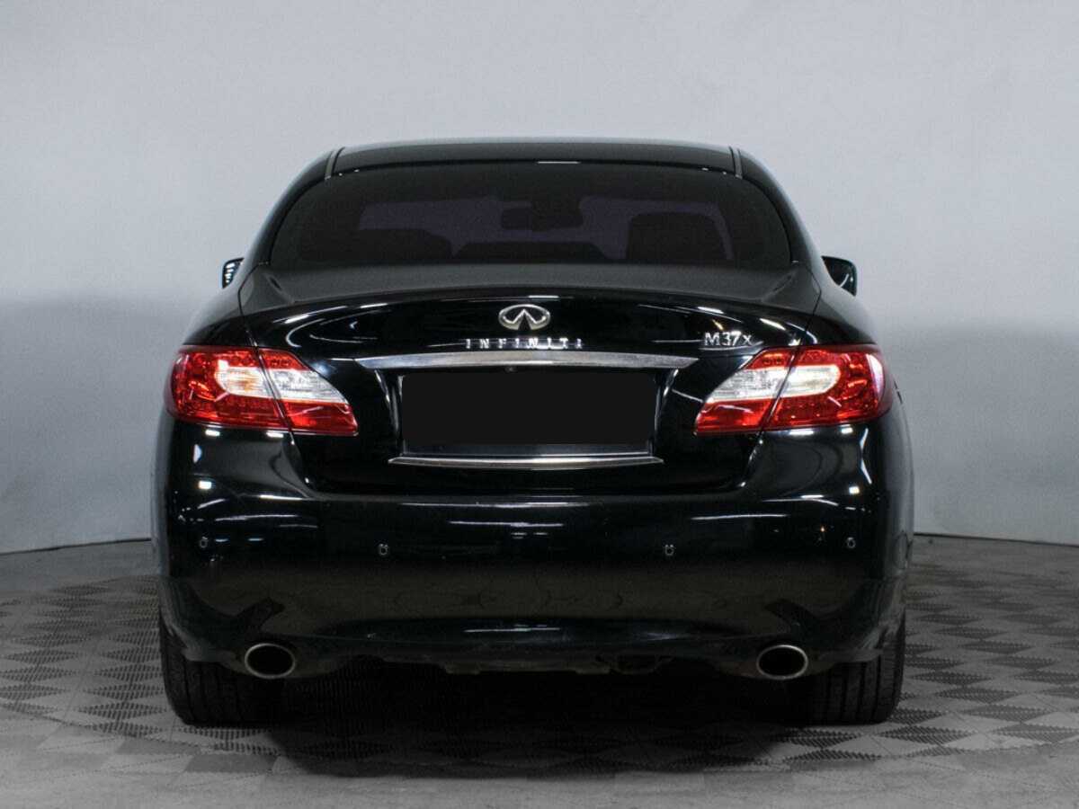 Купить Infiniti M с пробегом. Фото: #5