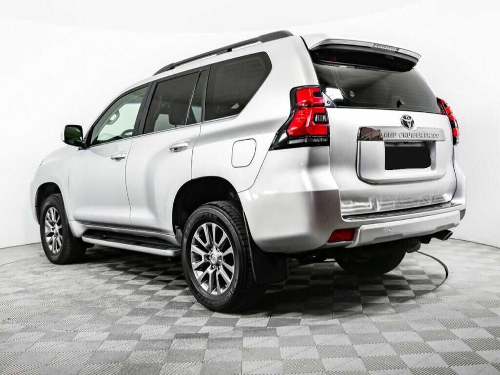 Купить Toyota Land Cruiser Prado с пробегом. Фото: #4