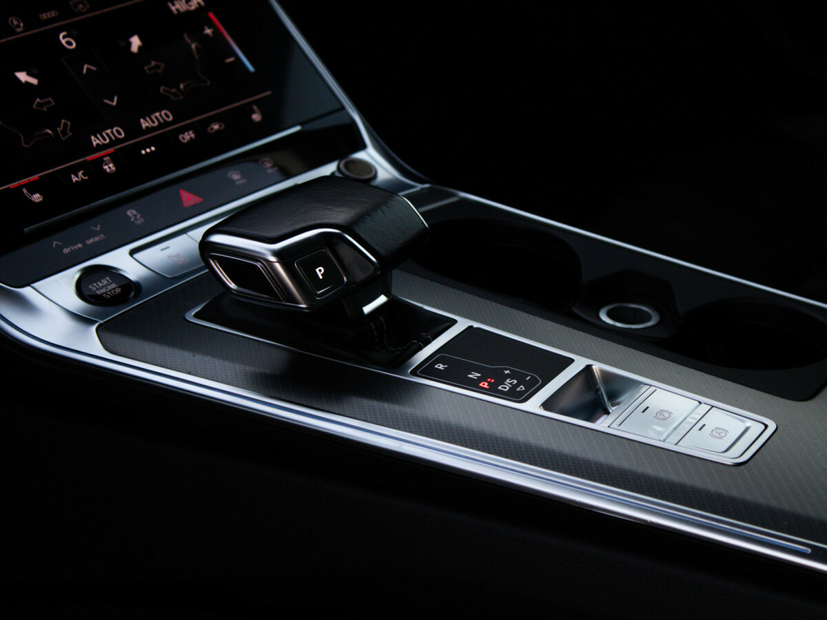 Купить Audi A6 с пробегом. Фото: #21
