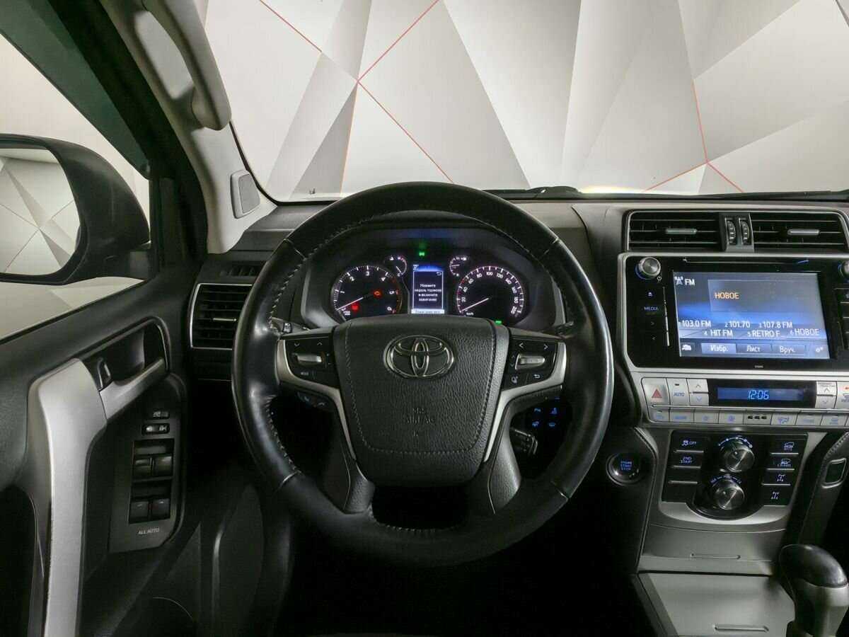 Купить Toyota Land Cruiser Prado с пробегом. Фото: #14