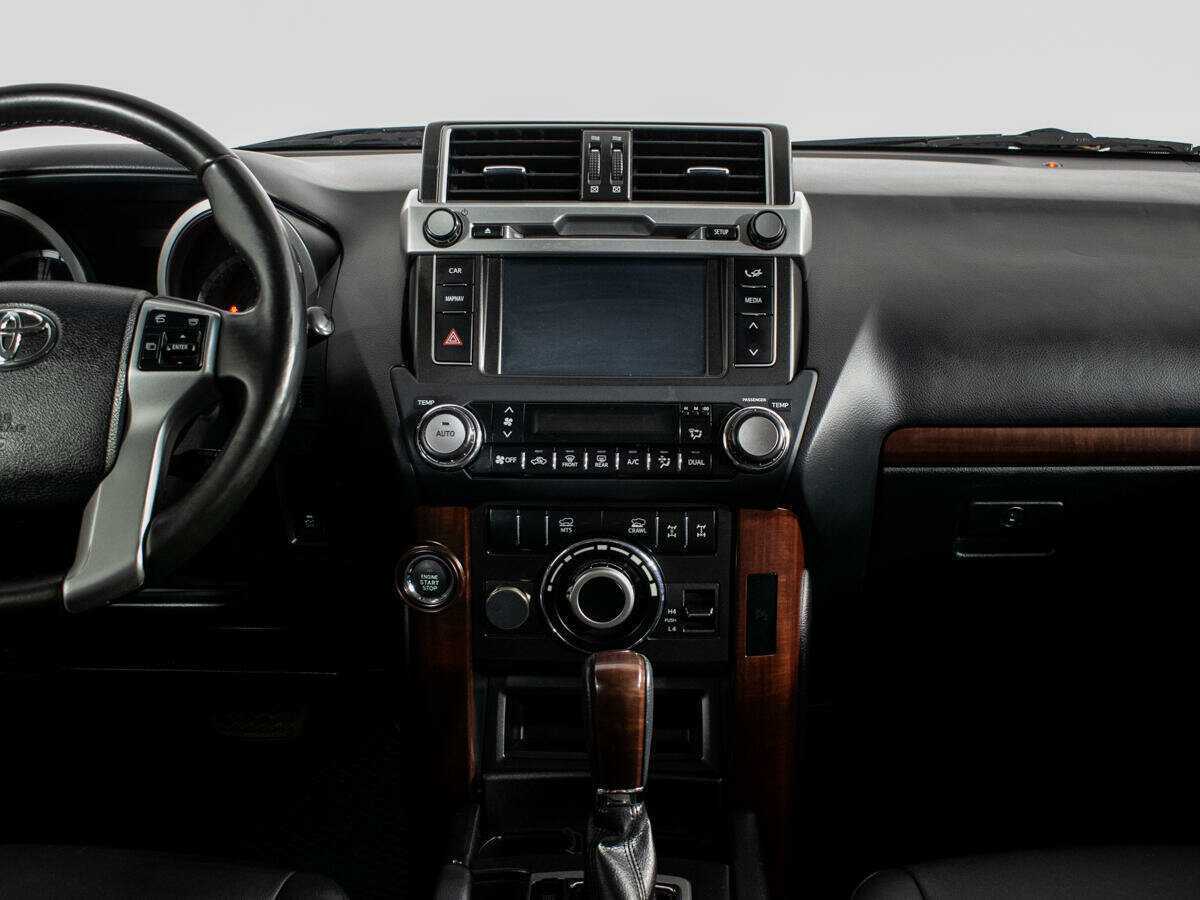 Купить Toyota Land Cruiser Prado с пробегом. Фото: #10