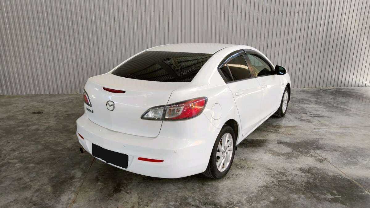 Купить Mazda 3 с пробегом. Фото: #4