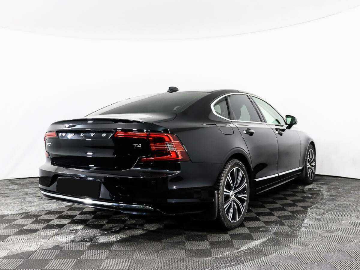 Купить Volvo S90 с пробегом. Фото: #4