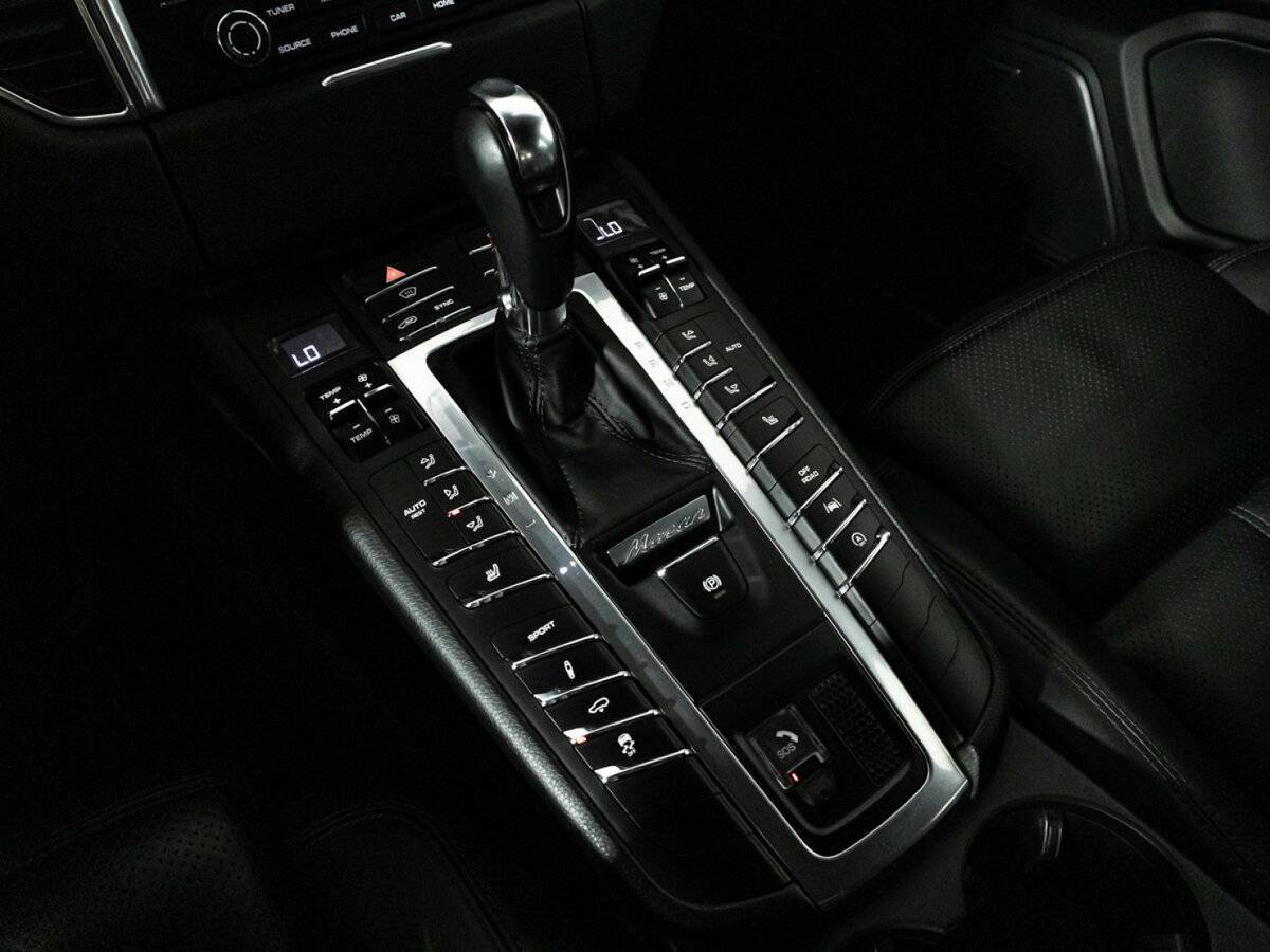 Купить Porsche Macan с пробегом. Фото: #18