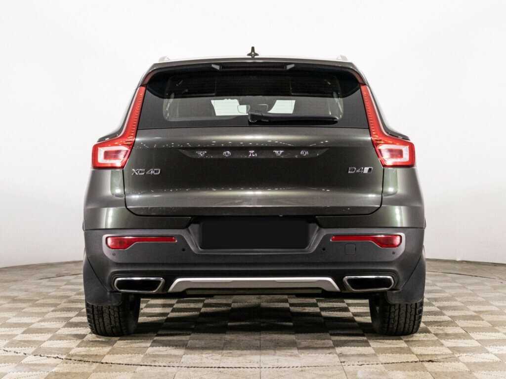 Купить Volvo XC40 с пробегом. Фото: #5