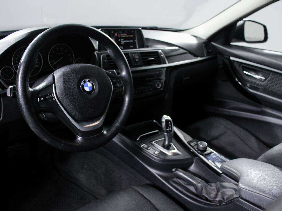 Купить BMW 3 серии с пробегом. Фото: #12