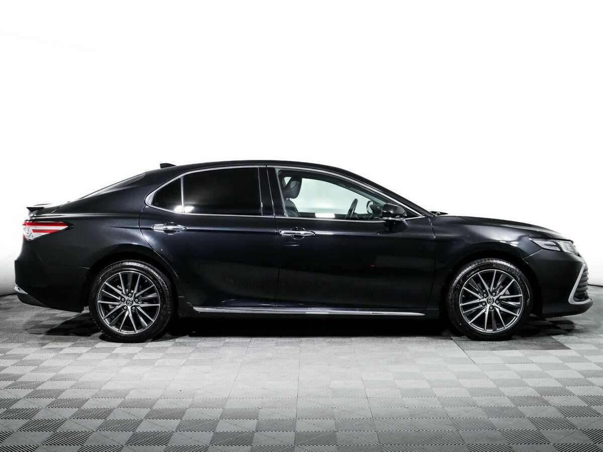 Купить Toyota Camry с пробегом. Фото: #3