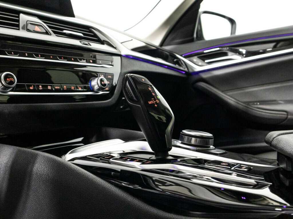 Купить BMW 5 серии с пробегом. Фото: #22