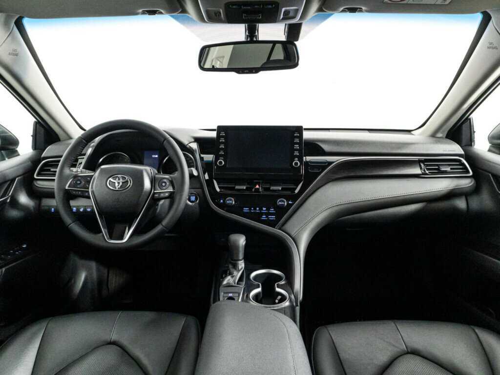 Купить Toyota Camry с пробегом. Фото: #12