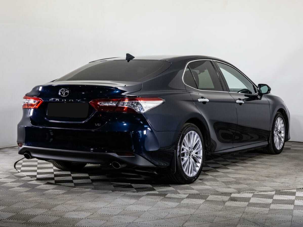 Купить Toyota Camry с пробегом. Фото: #3