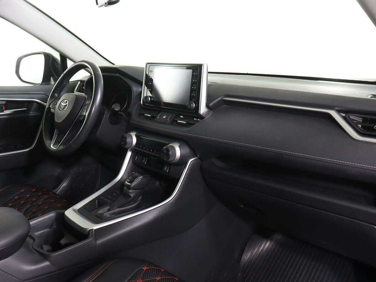 Купить Toyota RAV4 с пробегом. Фото: #7