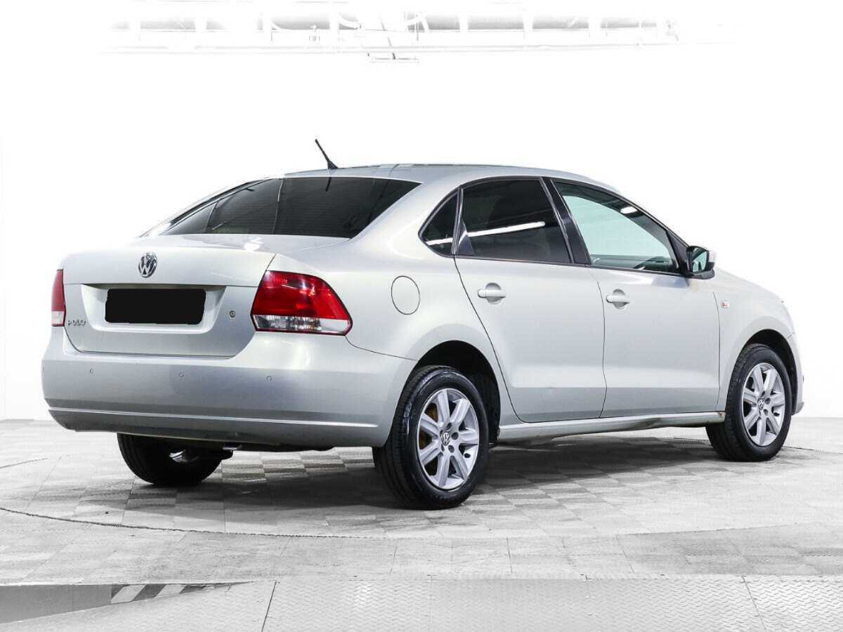 Купить Volkswagen Polo с пробегом. Фото: #4