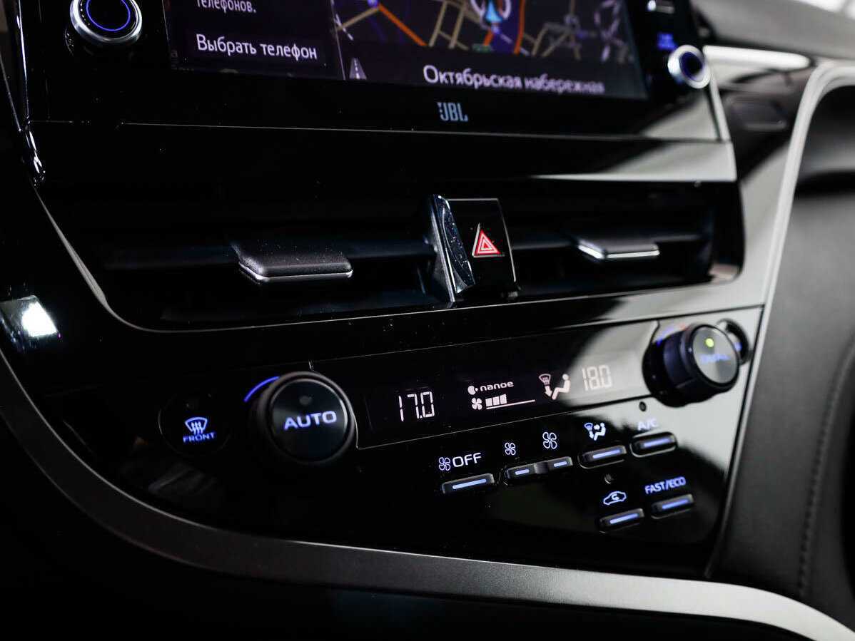 Купить Toyota Camry с пробегом. Фото: #19