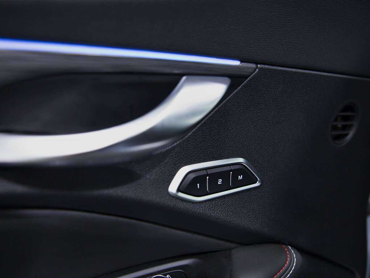 Купить Geely Tugella с пробегом. Фото: #12