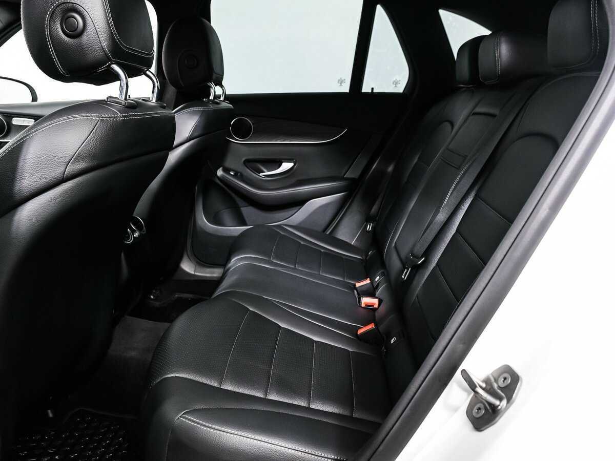 Купить Mercedes-Benz GLC с пробегом. Фото: #13