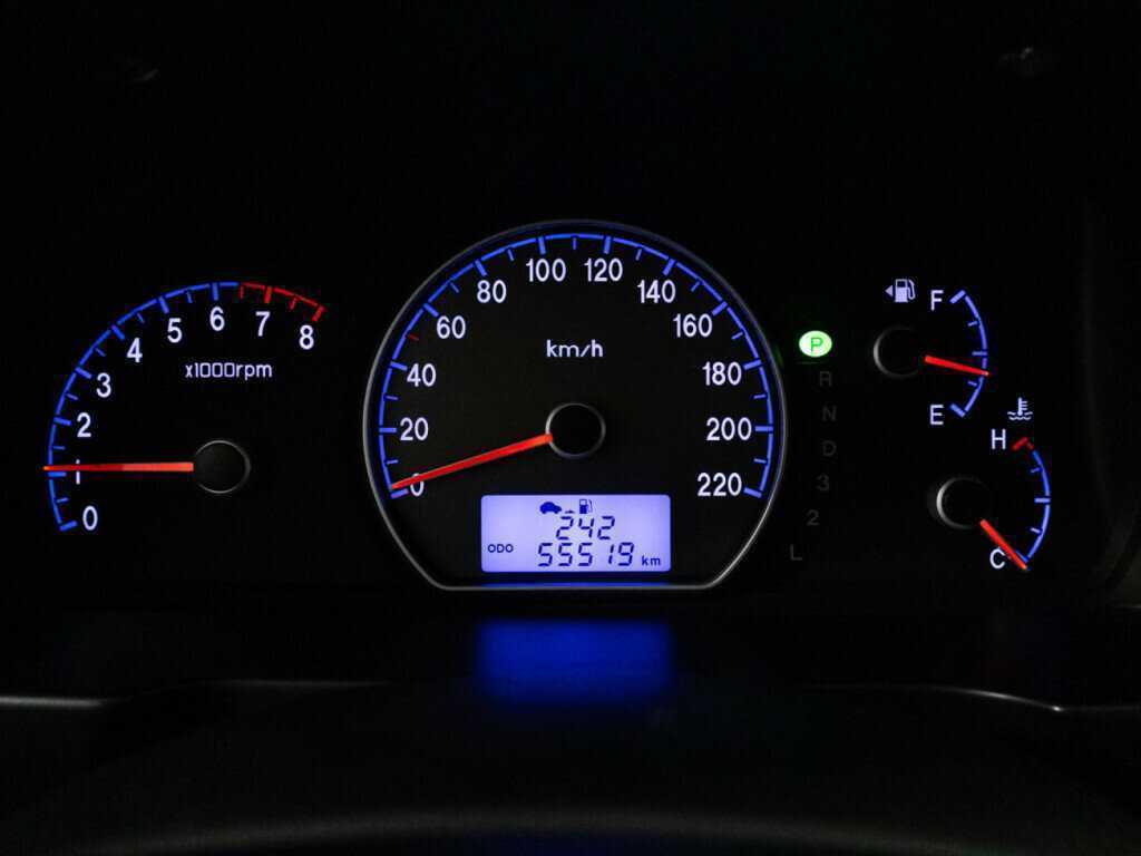 Купить Hyundai Elantra с пробегом. Фото: #11