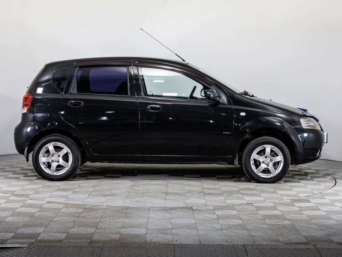 Купить Chevrolet Aveo с пробегом. Фото: #3