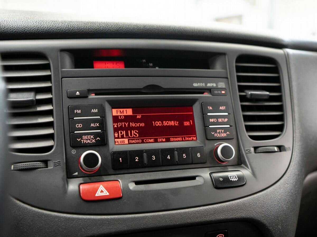 Купить Kia Rio с пробегом. Фото: #10