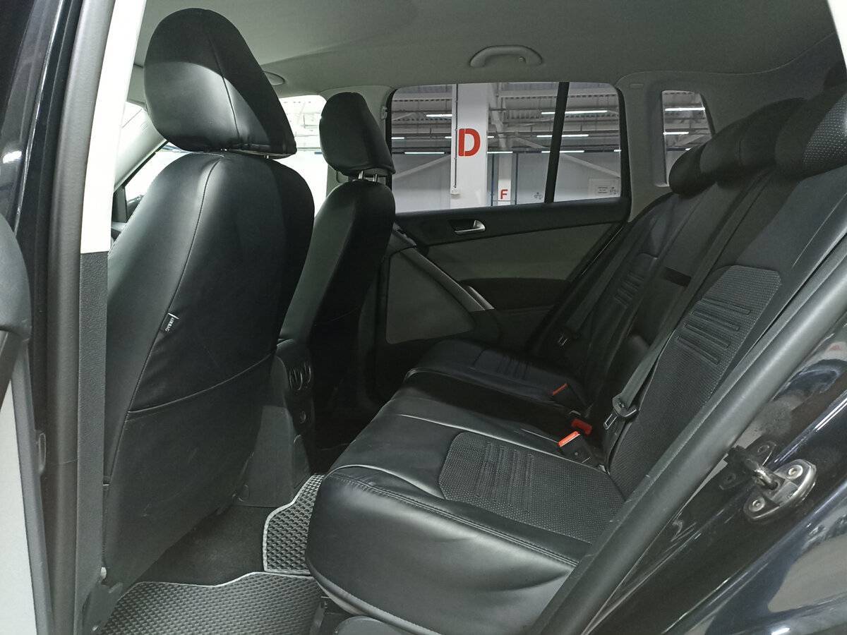Купить Volkswagen Tiguan с пробегом. Фото: #11