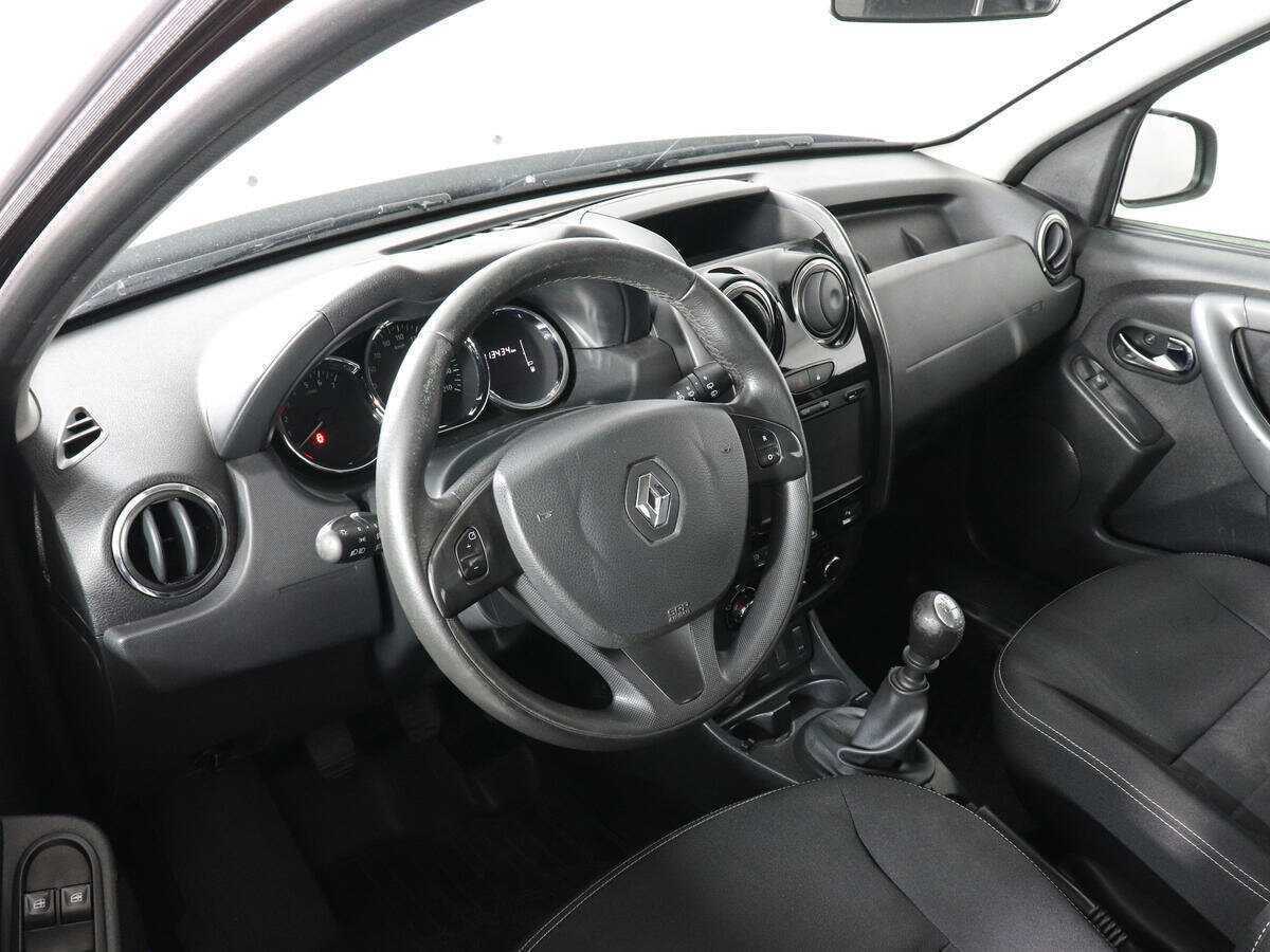 Купить Renault Duster с пробегом. Фото: #8
