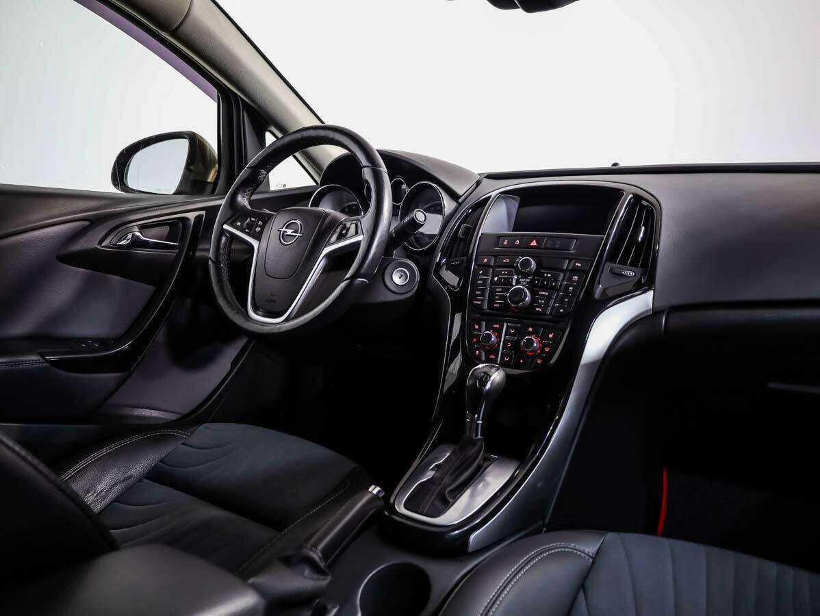 Купить Opel Astra с пробегом. Фото: #7