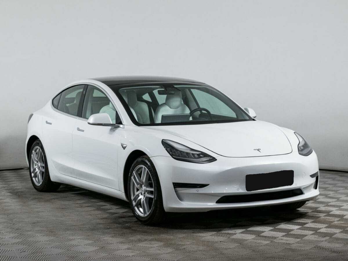 Купить Tesla Model 3 с пробегом. Фото: #0