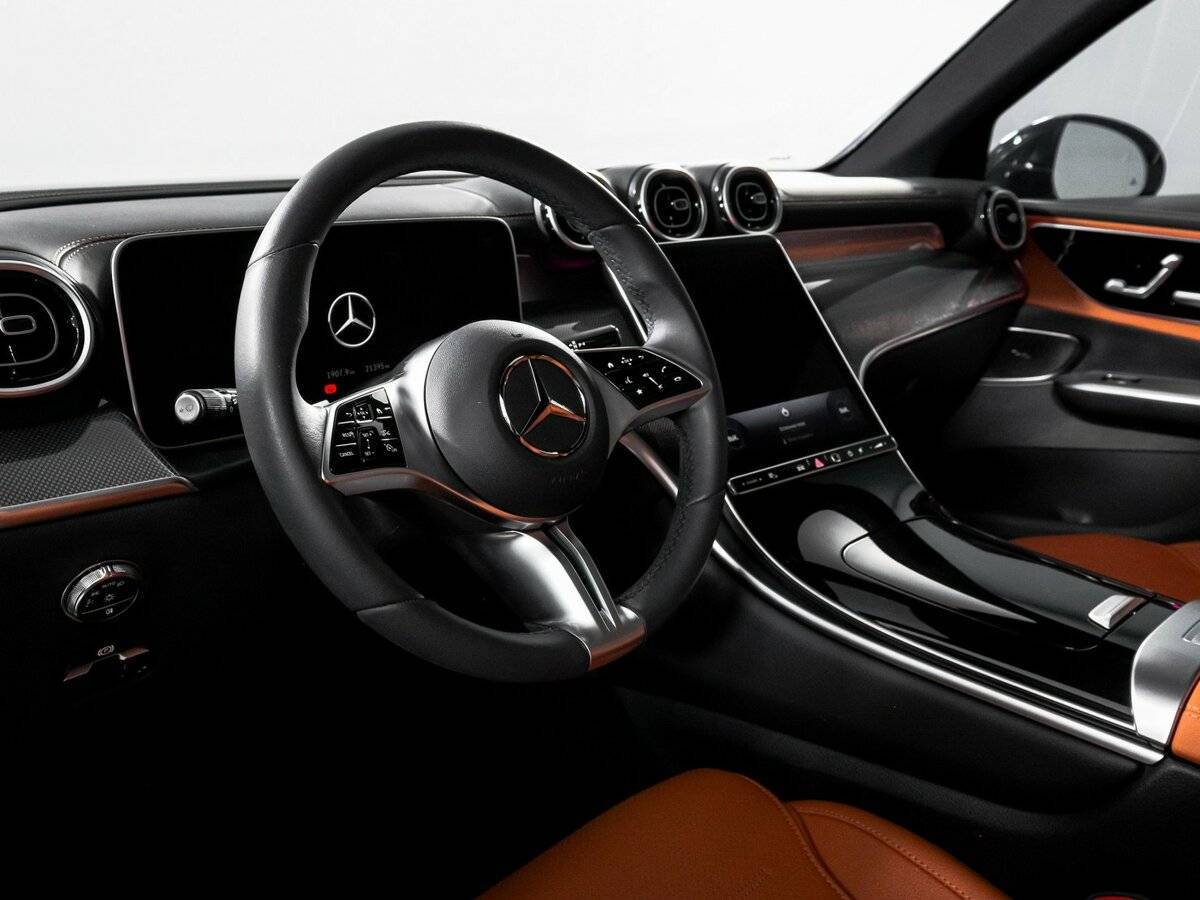 Купить Mercedes-Benz GLC с пробегом. Фото: #13
