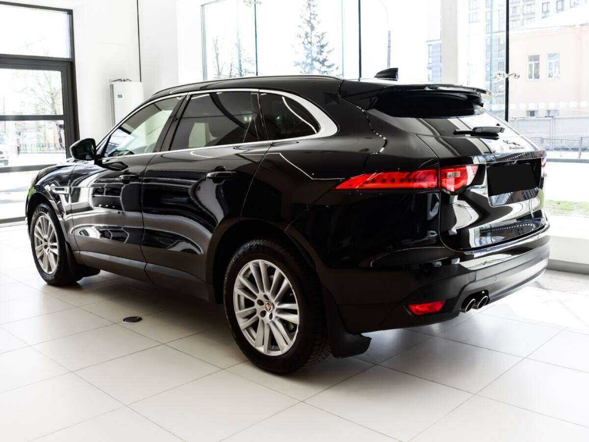 Купить Jaguar F-Pace с пробегом. Фото: #5