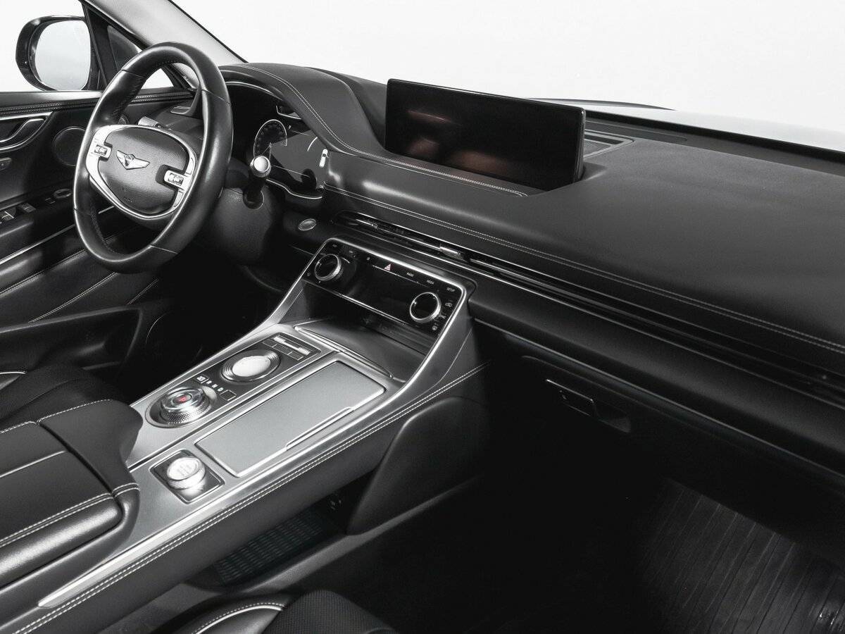 Купить Genesis GV80 с пробегом. Фото: #5
