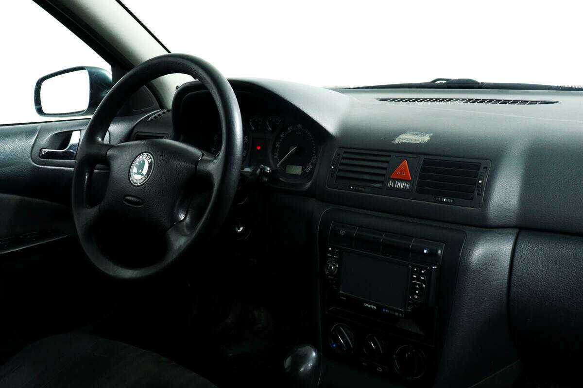 Купить Skoda Octavia с пробегом. Фото: #7