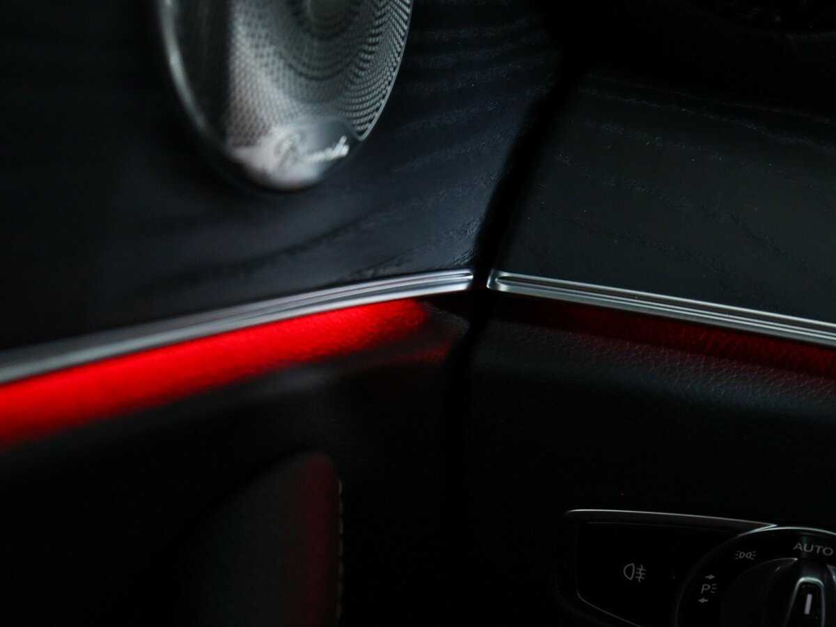 Купить Mercedes-Benz E-Класс с пробегом. Фото: #21