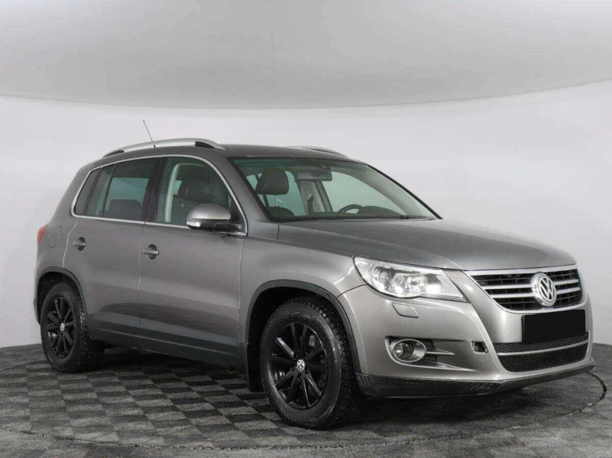 Купить Volkswagen Tiguan с пробегом. Фото: #2