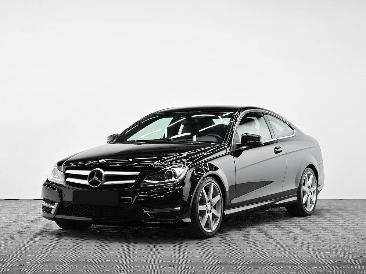 Купить Mercedes-Benz C-Класс с пробегом. Фото: #0