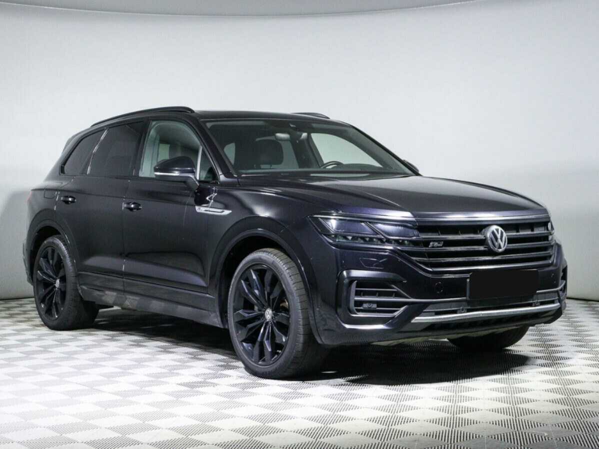 Купить Volkswagen Touareg с пробегом. Фото: #2