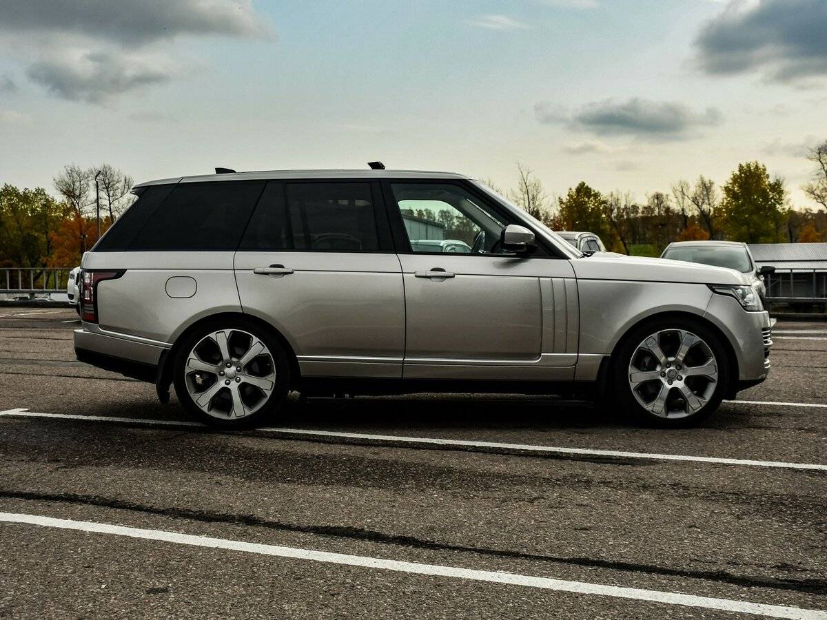 Купить Land Rover Range Rover с пробегом. Фото: #3
