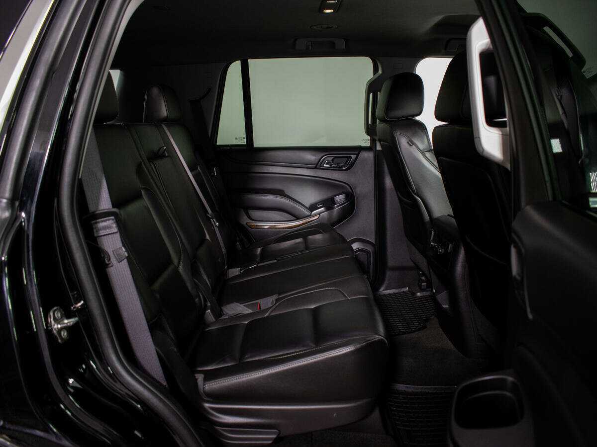 Купить Chevrolet Tahoe с пробегом. Фото: #9