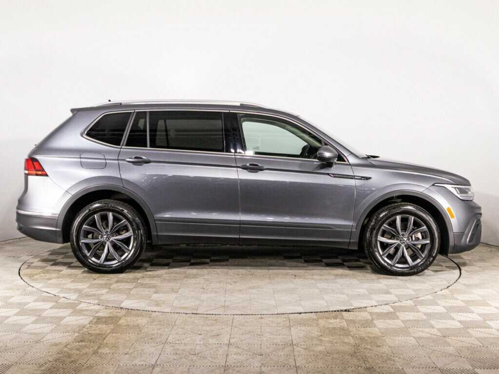 Купить Volkswagen Tiguan с пробегом. Фото: #3