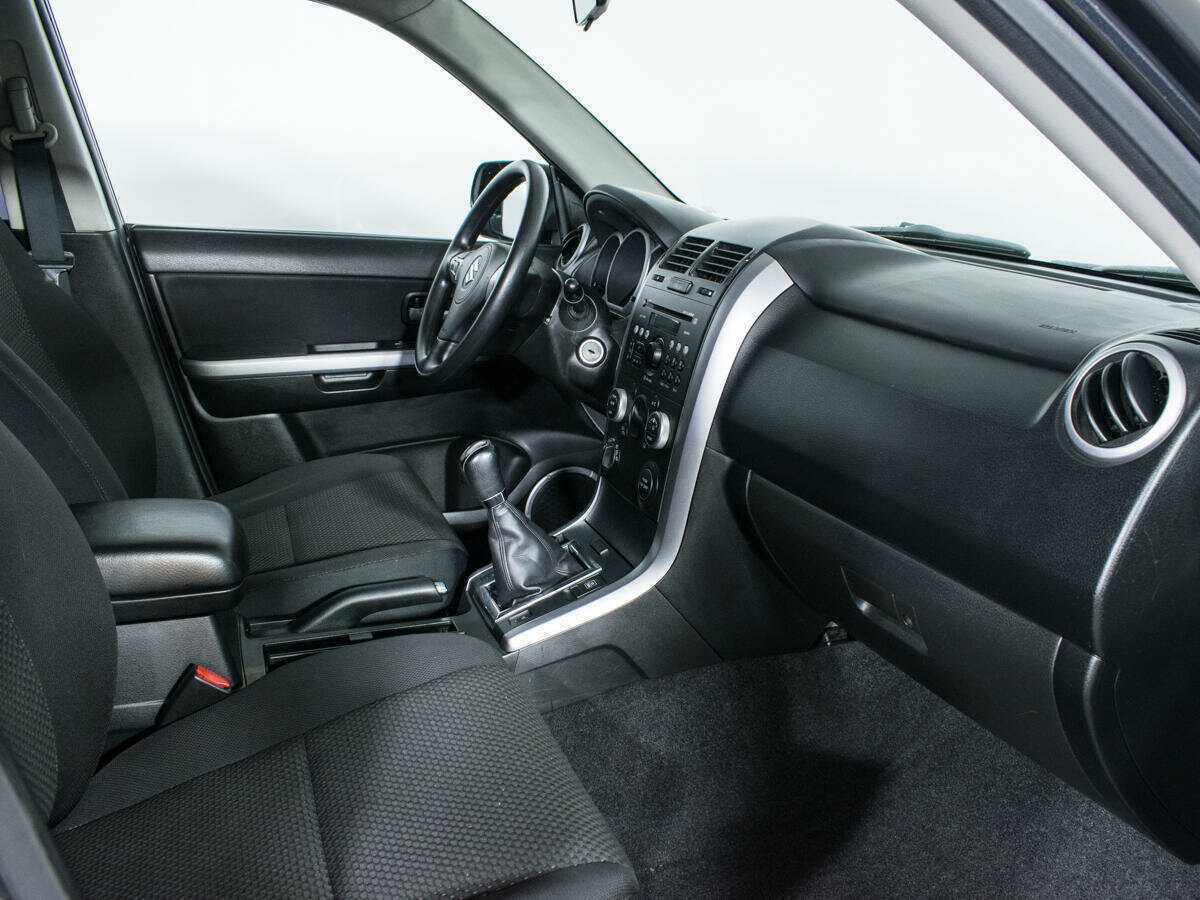 Купить Suzuki Grand Vitara с пробегом. Фото: #8